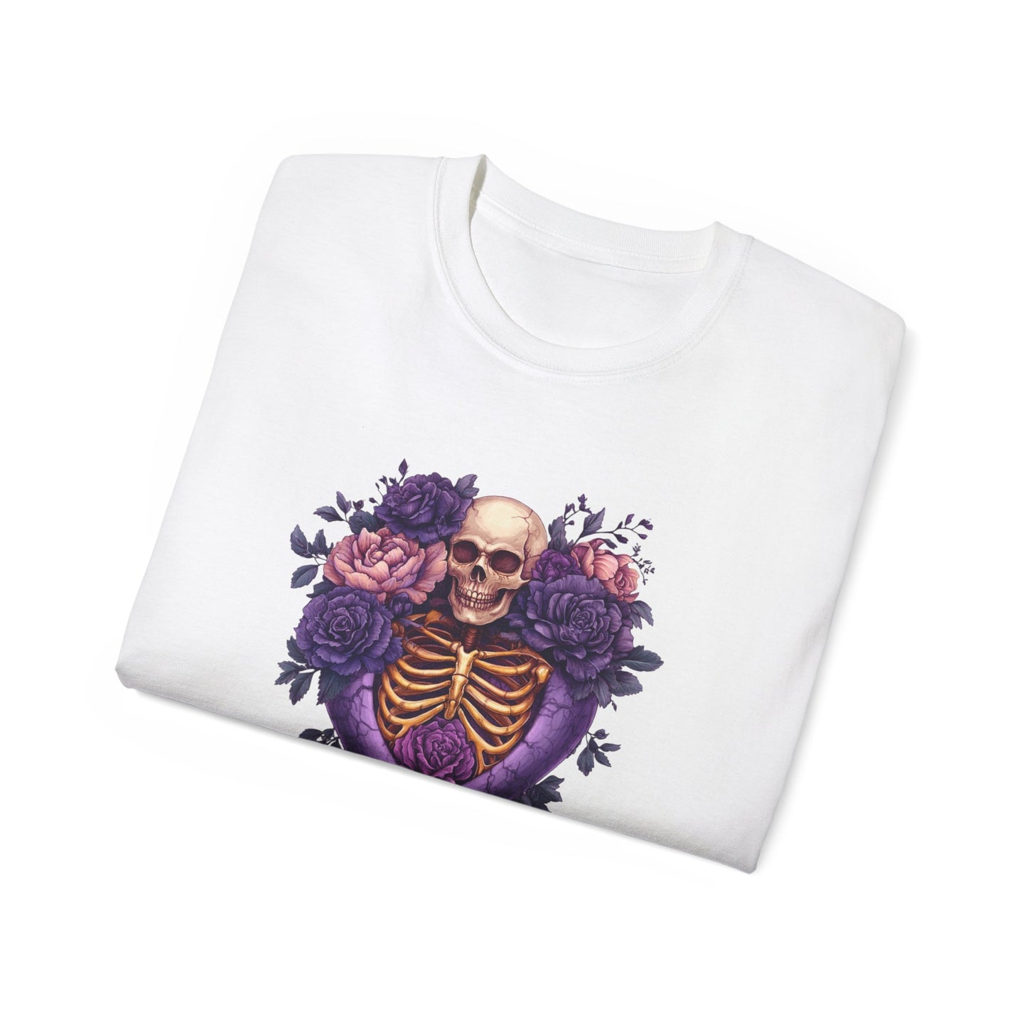 Skull Heart T-Shirt, Gothic Aesthetic Tee, Fall Fashion Top, Halloween Costume Shirt, Gift for Spooky Lovers, Trendy Graphic Tee